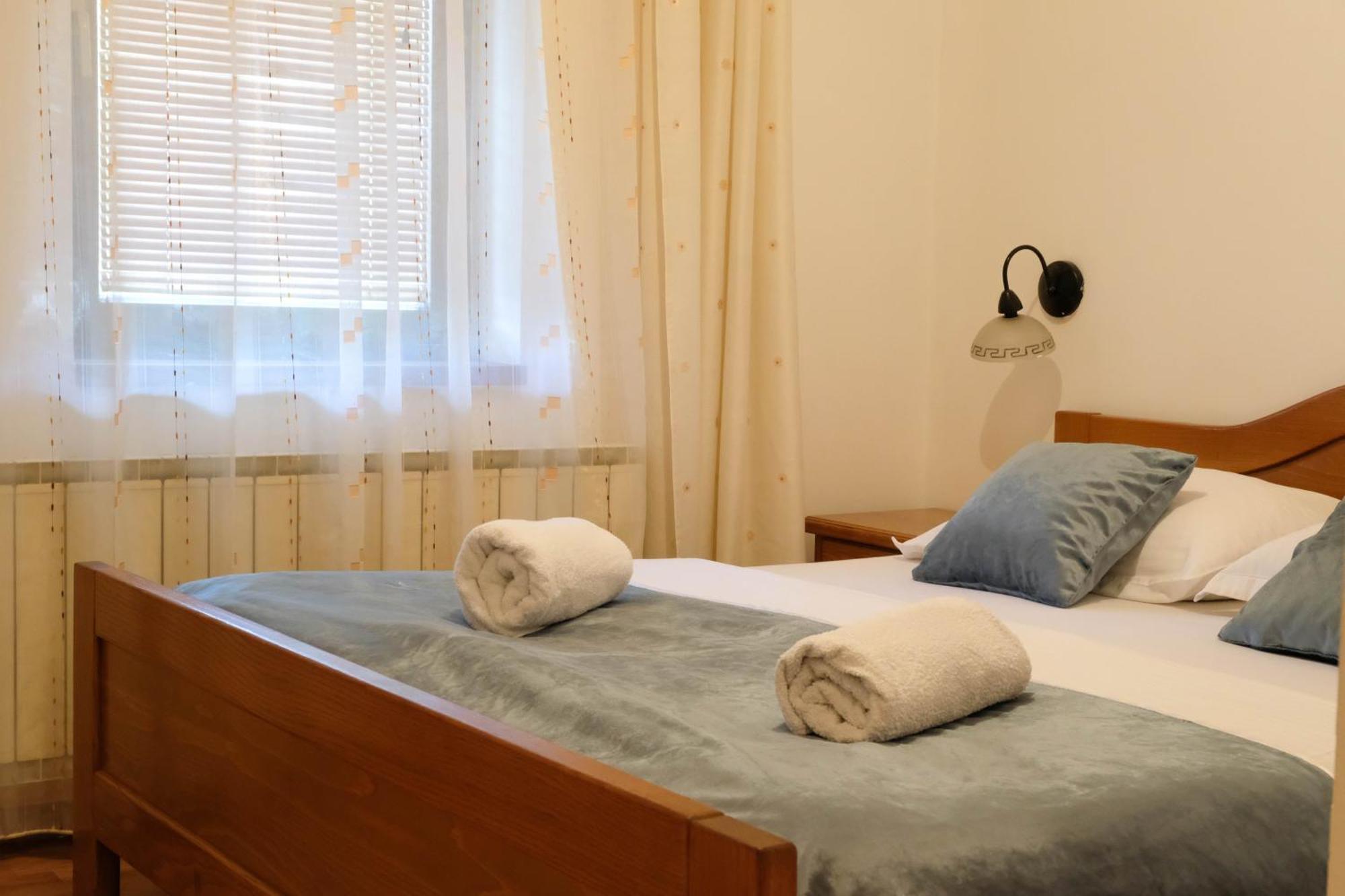 Bed And Breakfast Vijecnica Sarajevo Exterior photo